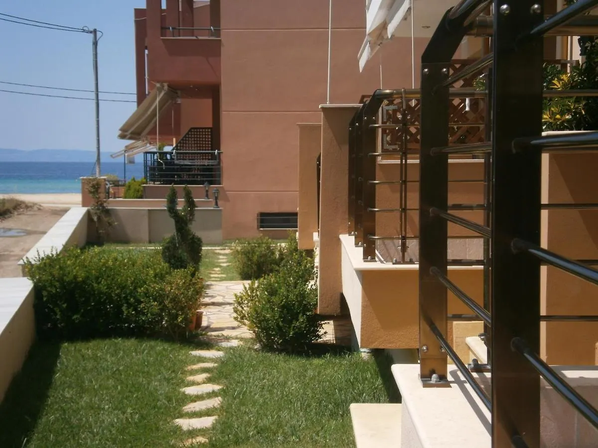 Aparthotel Dafni'S Seaside Luxury Studios Nikiti