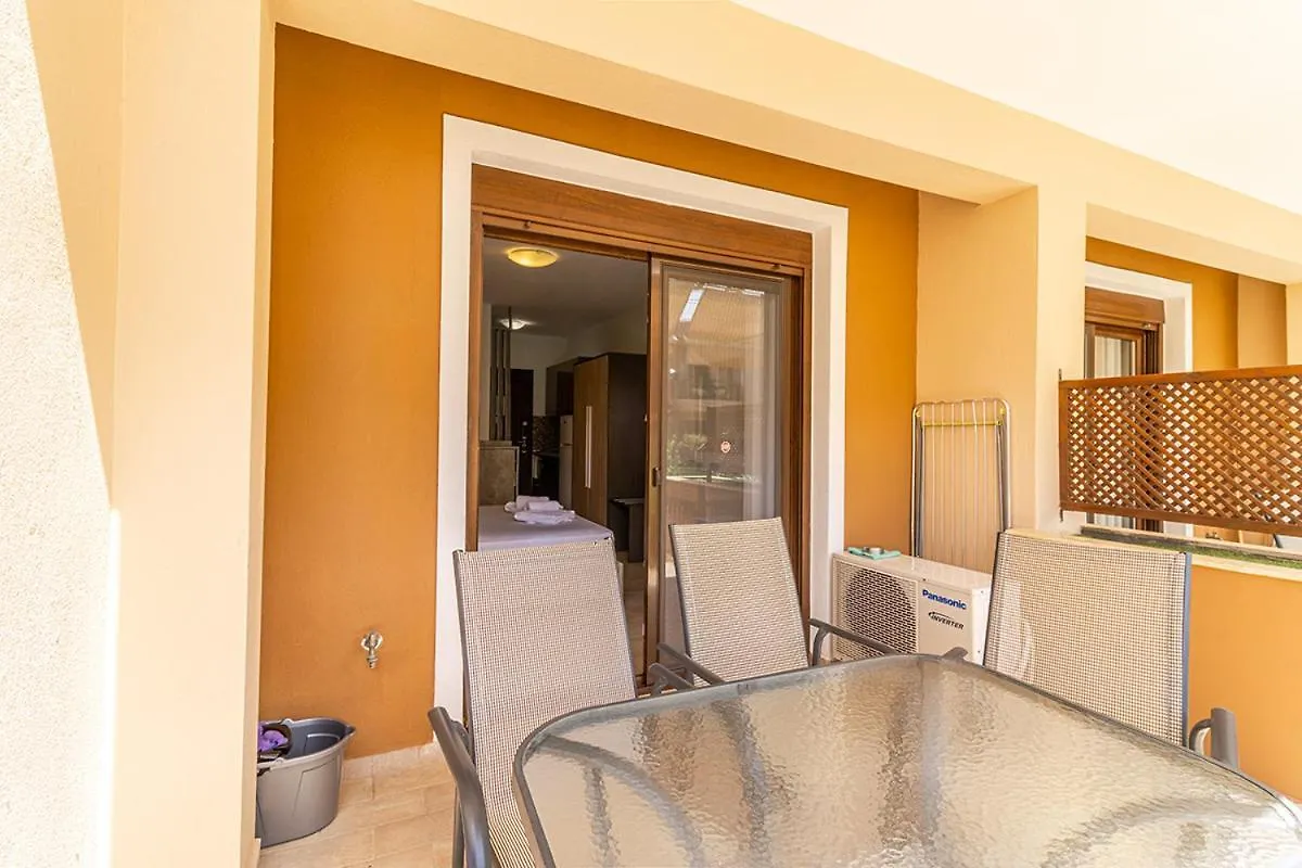 Dafni'S Seaside Luxury Studios Νικήτη Ξενοδοχείο με διαμερίσματα